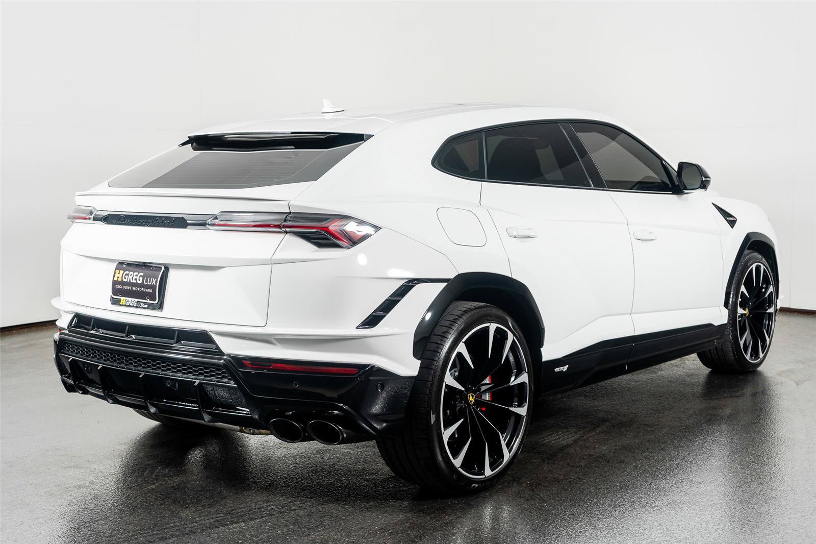 Used 2023 Lamborghini Urus S AWD/4WD image 10