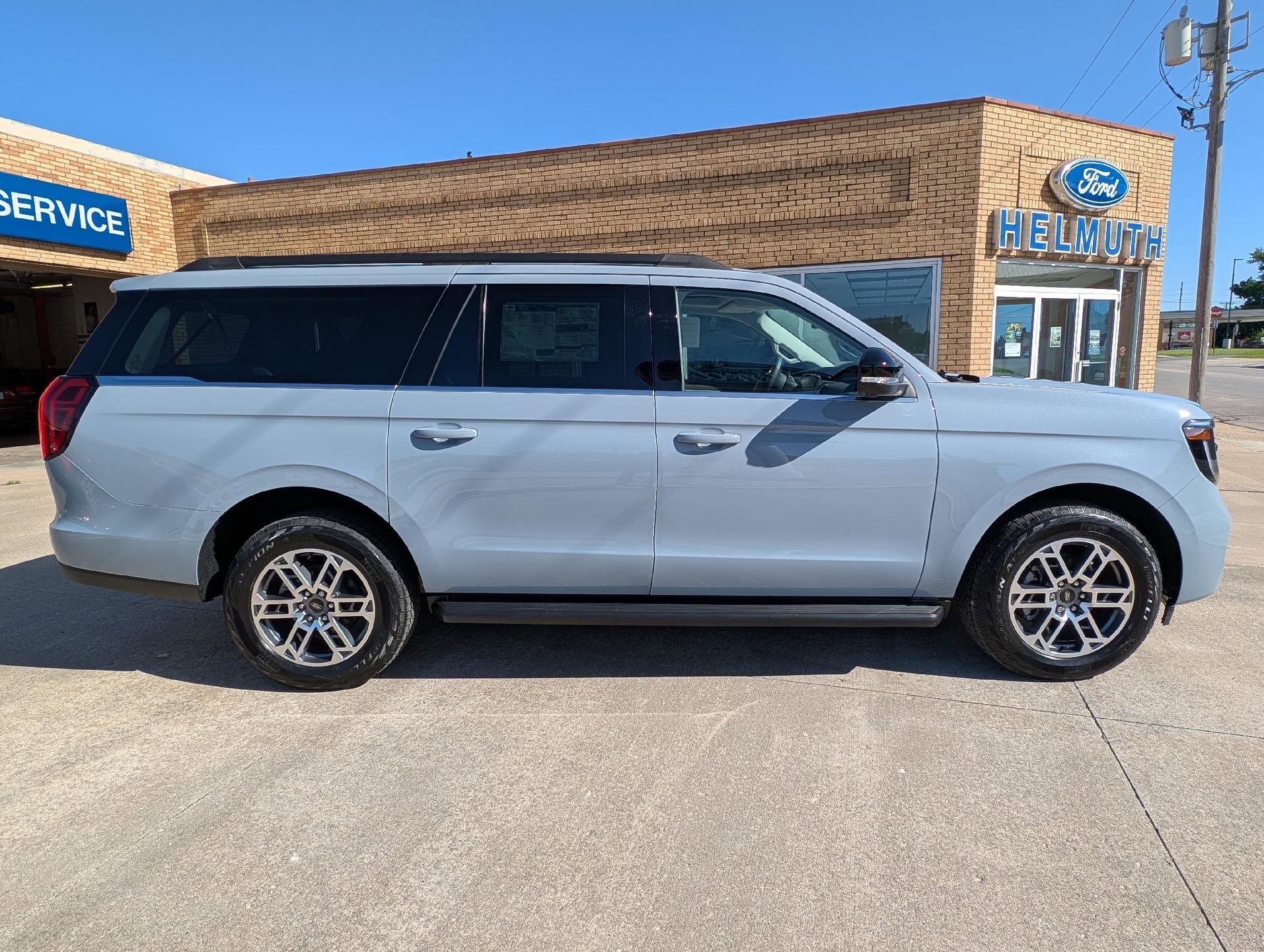 Used 2026 Ford Expedition Max Active AWD/4WD image 5