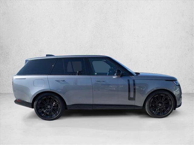 Used 2023 Land Rover Range Rover Autobiography AWD/4WD image 4