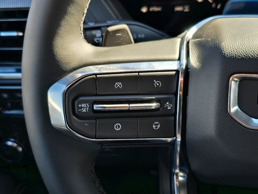 New 2026 GMC Yukon XL Elevation image 18