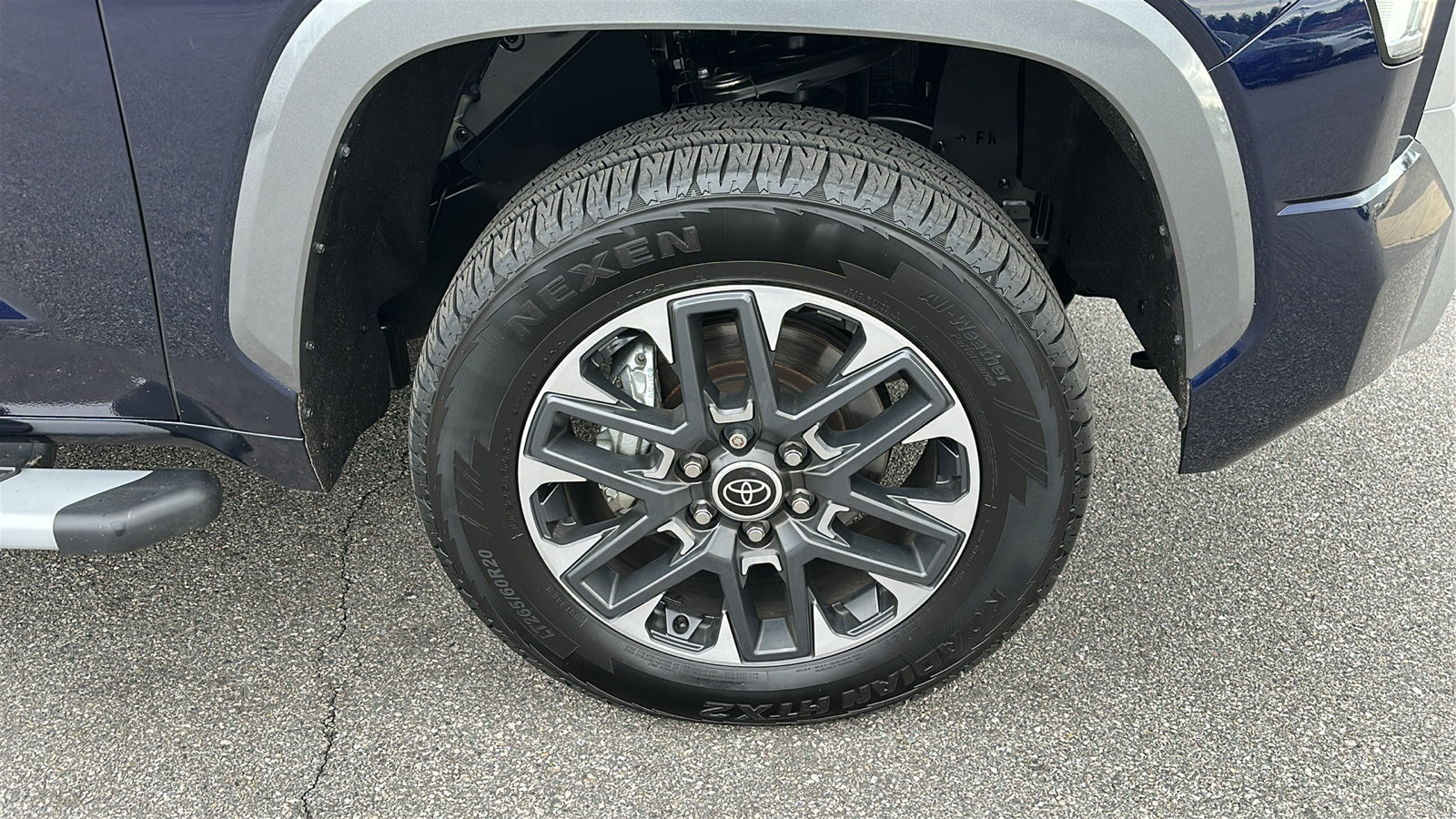 Used 2023 Toyota Tundra Limited image 9