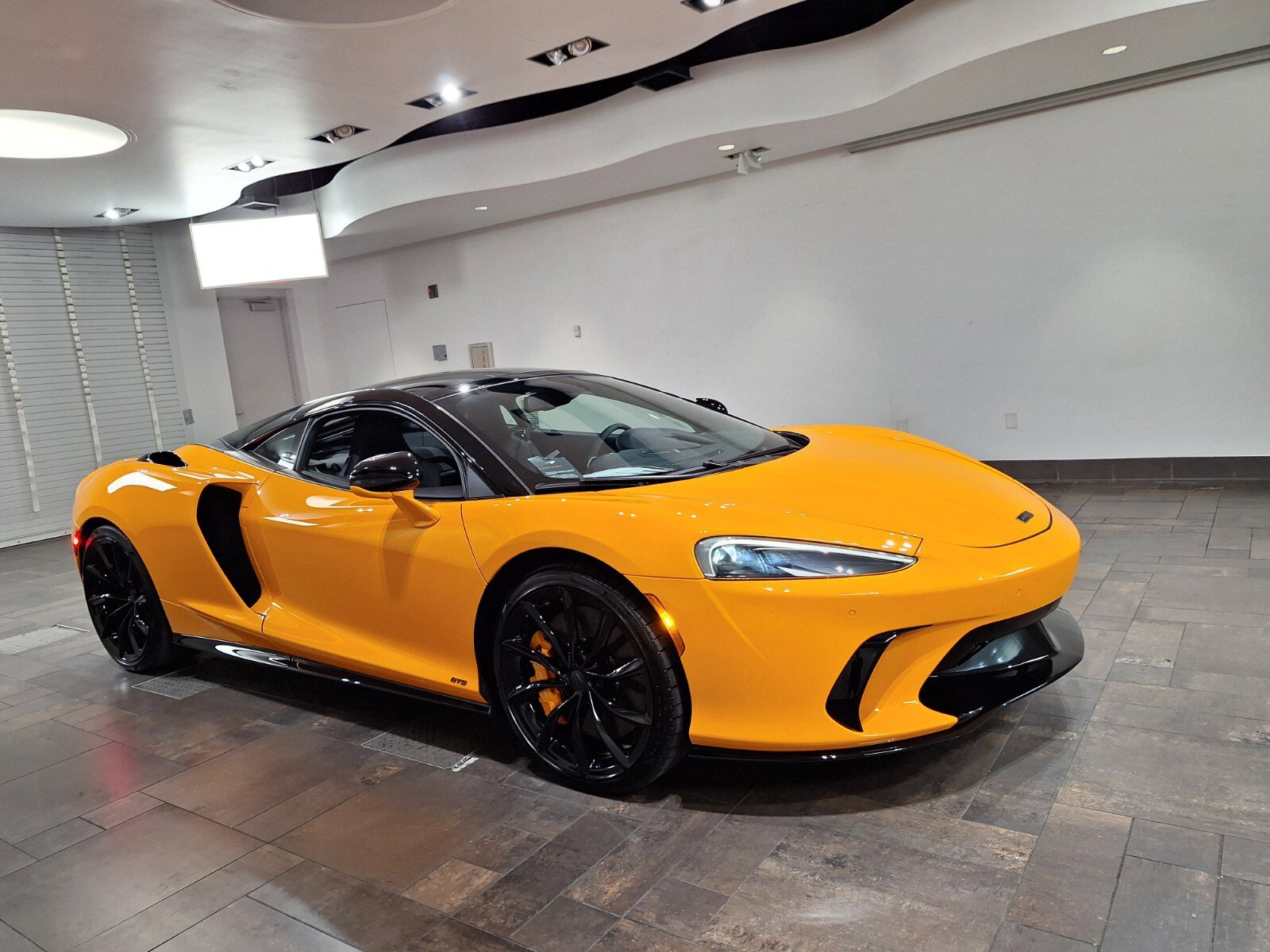 New 2025 McLaren GTS image 20