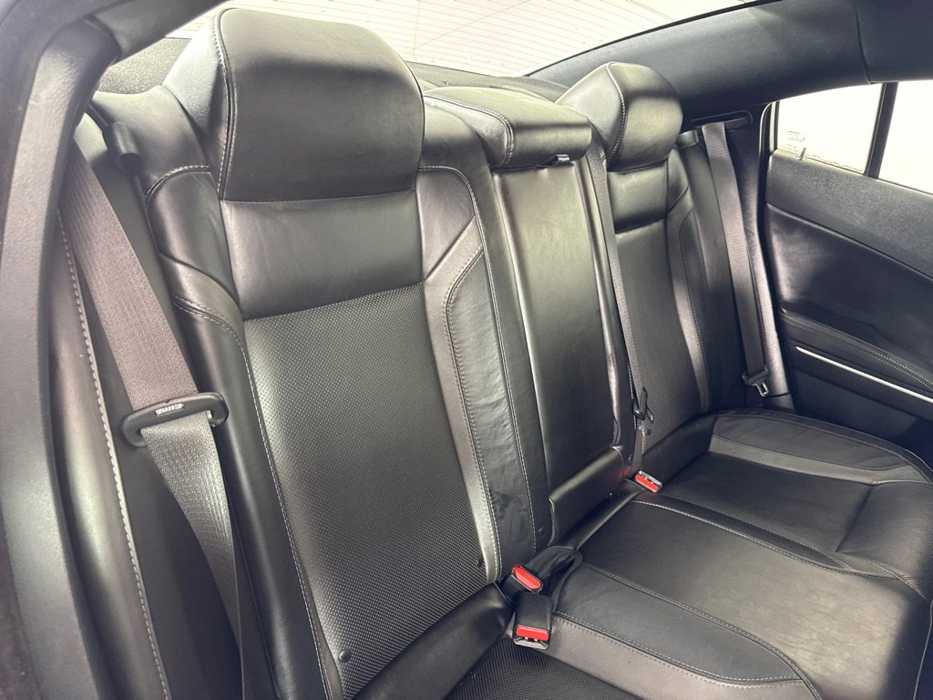 Used 2020 Dodge Charger SXT w/ Leather Interior Group image 24