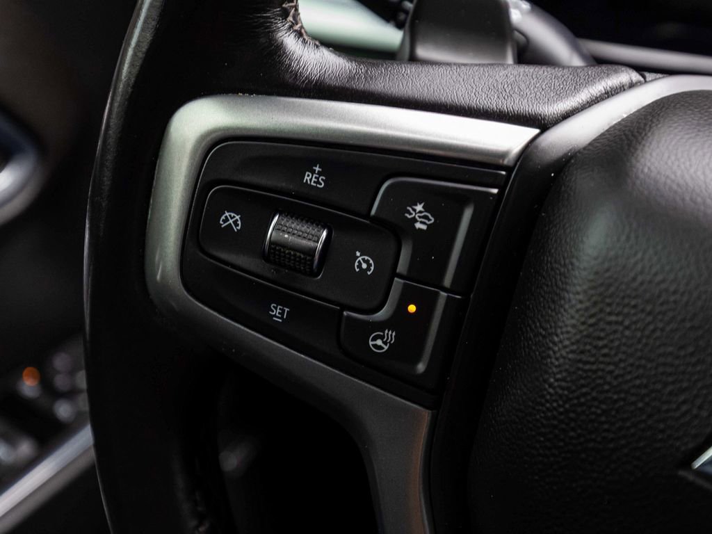 Used 2022 Chevrolet Silverado 1500 LTZ image 23