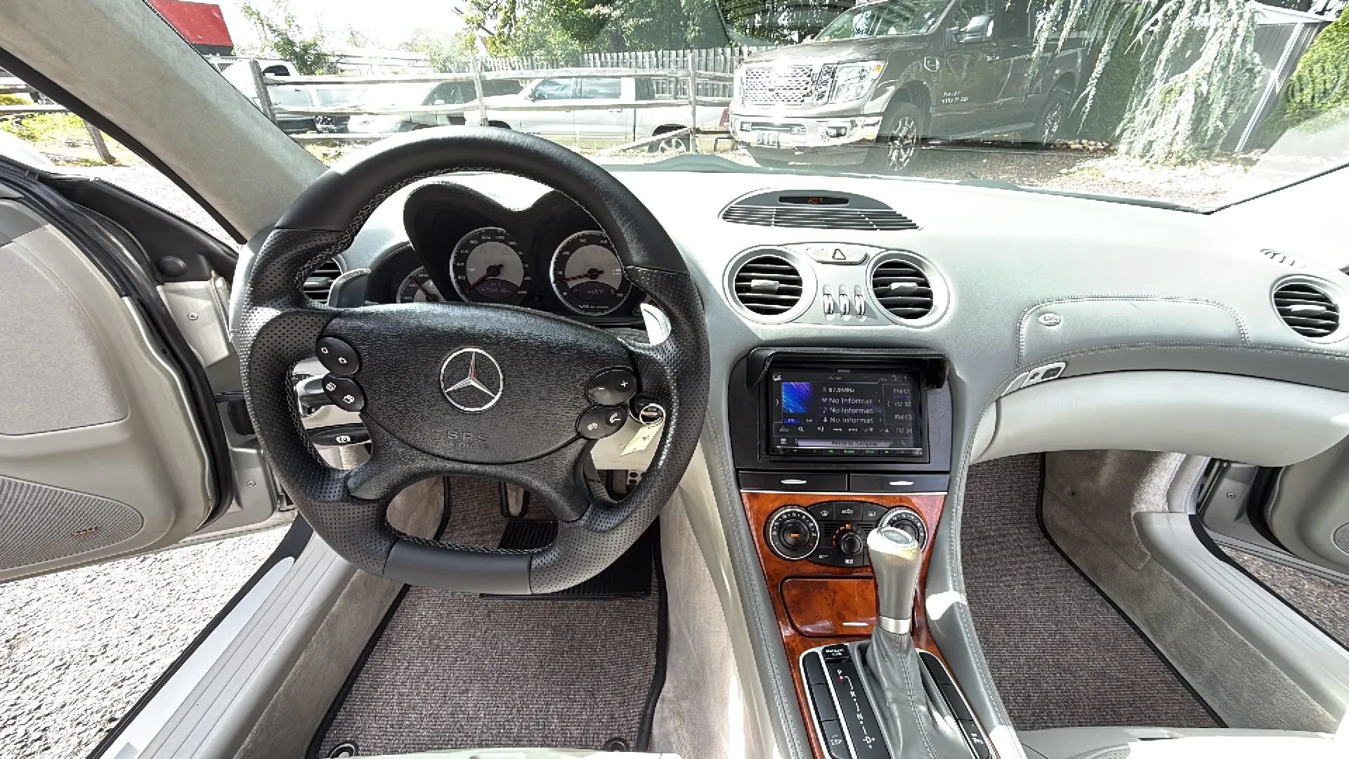 Used 2005 Mercedes-Benz SL 65 AMG image 23
