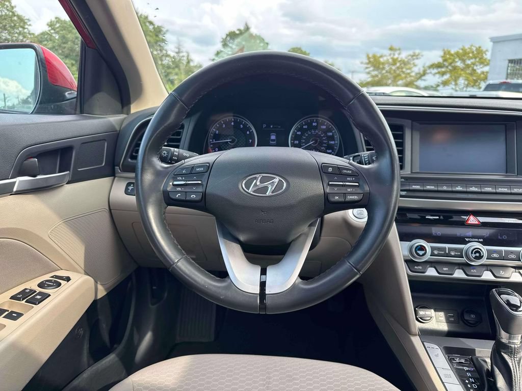 Used 2020 Hyundai Elantra Value Edition FWD image 22
