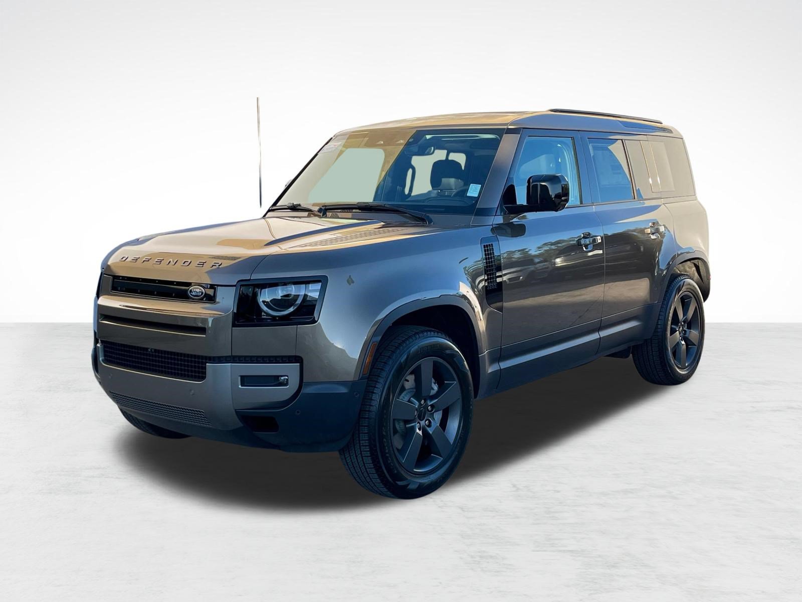 Used 2026 Land Rover Defender 110 S AWD/4WD image 1
