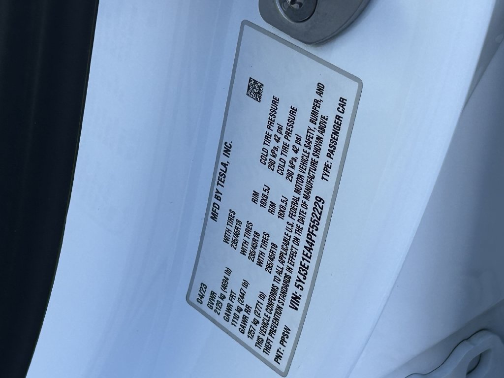 Used 2023 Tesla Model 3 Standard Range RWD image 32