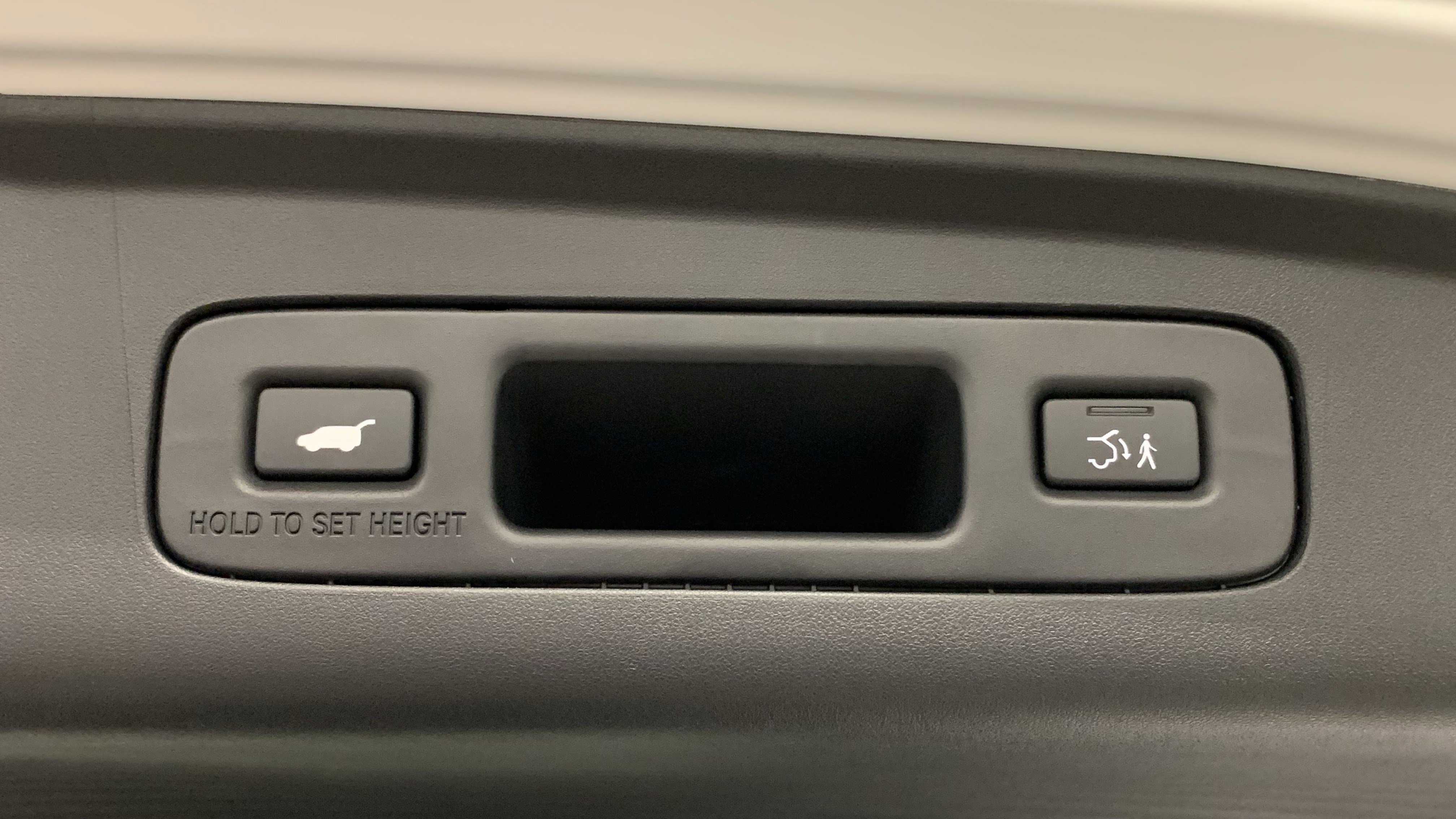 Certified 2025 Acura ADX AWD image 68