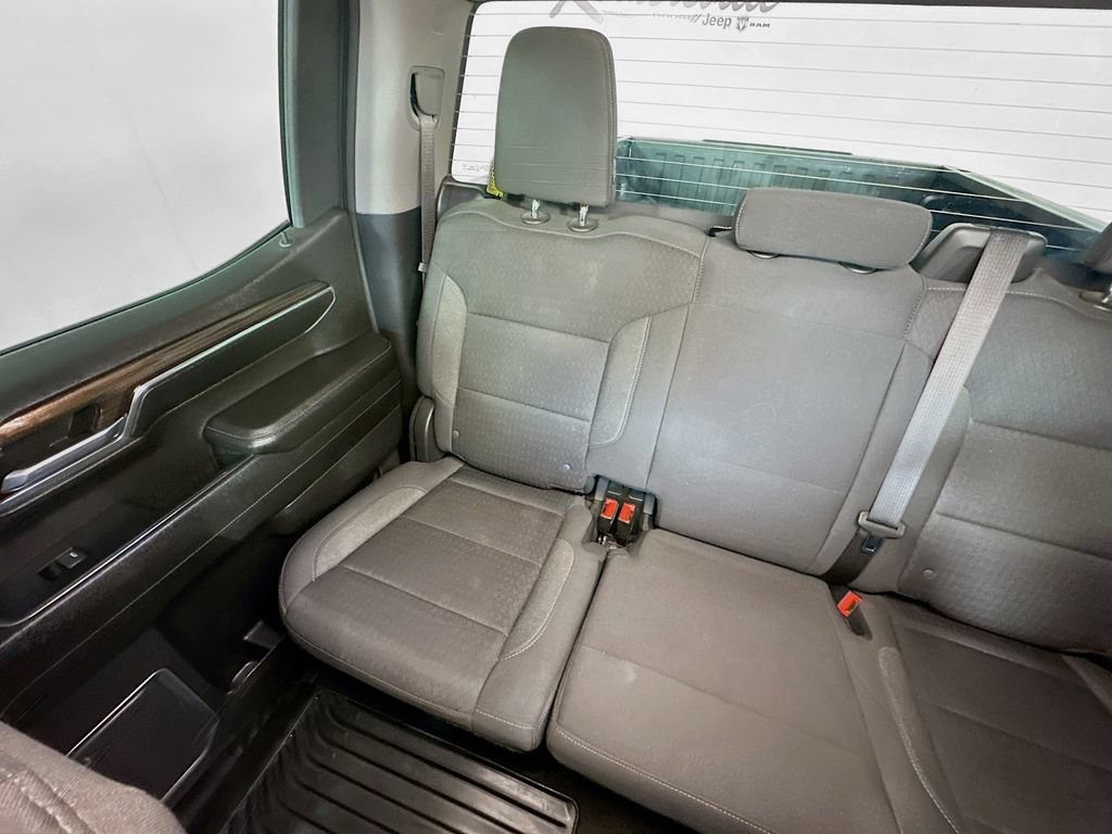 Used 2023 Chevrolet Silverado 1500 RST AWD/4WD image 12