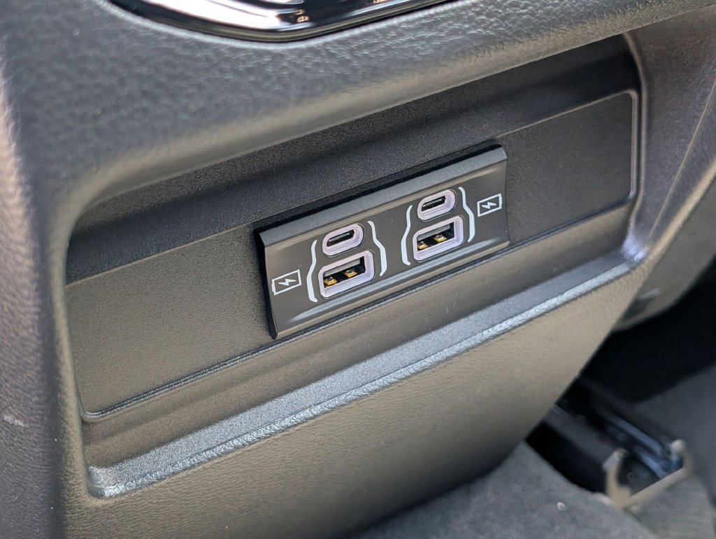 New 2026 Jeep Grand Cherokee Laredo RWD image 23