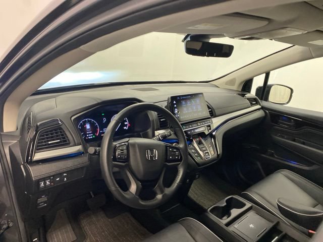 Used 2025 Honda Odyssey Touring image 7