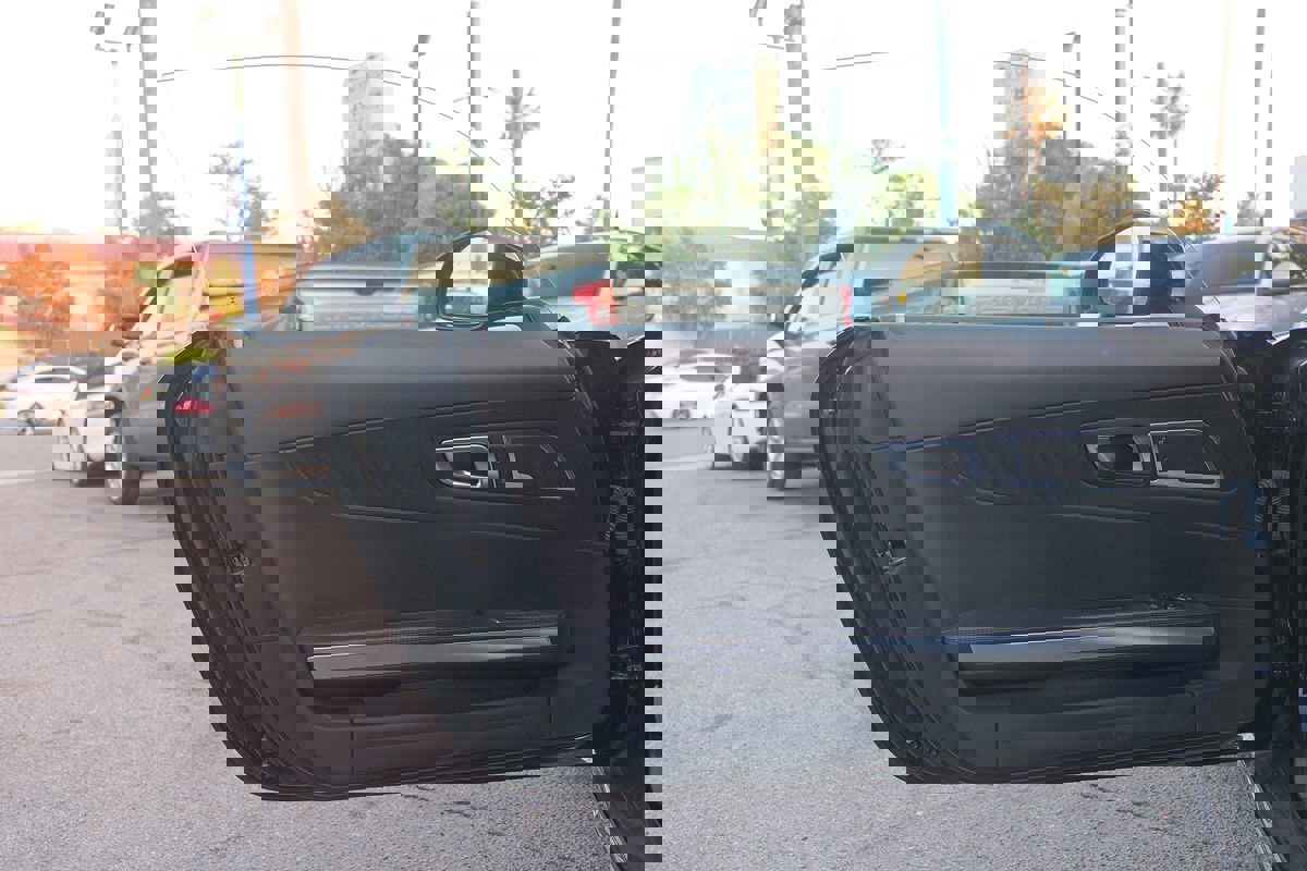 Used 2018 Mercedes-Benz AMG GT C image 9