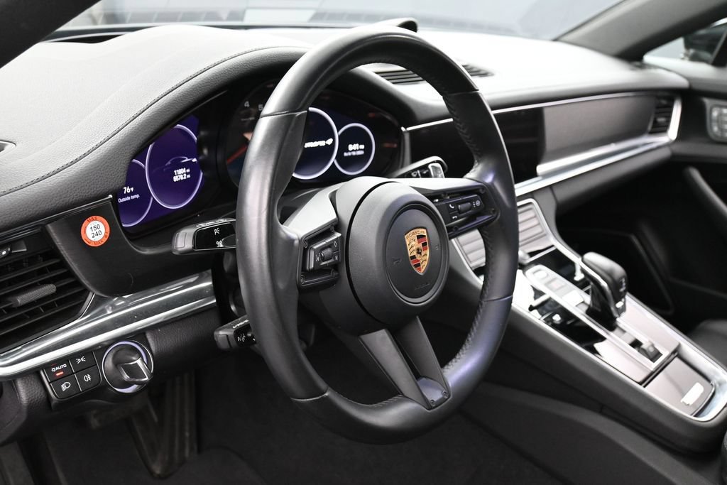 Certified 2023 Porsche Panamera 4 Platinum Edition AWD/4WD image 16