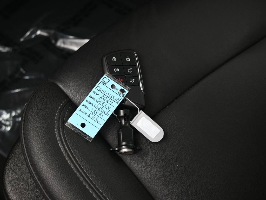 Used 2024 Chevrolet Suburban LT image 19