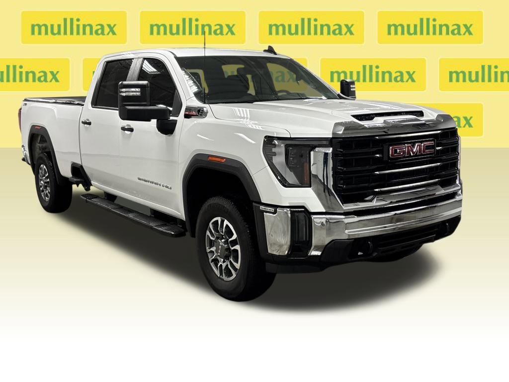 Certified 2024 GMC Sierra 3500 Pro image 2