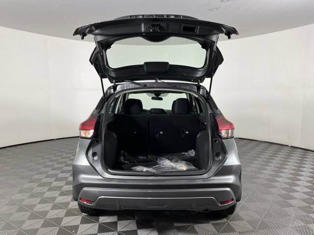 Certified 2025 Nissan Kicks Play S FWD image 43