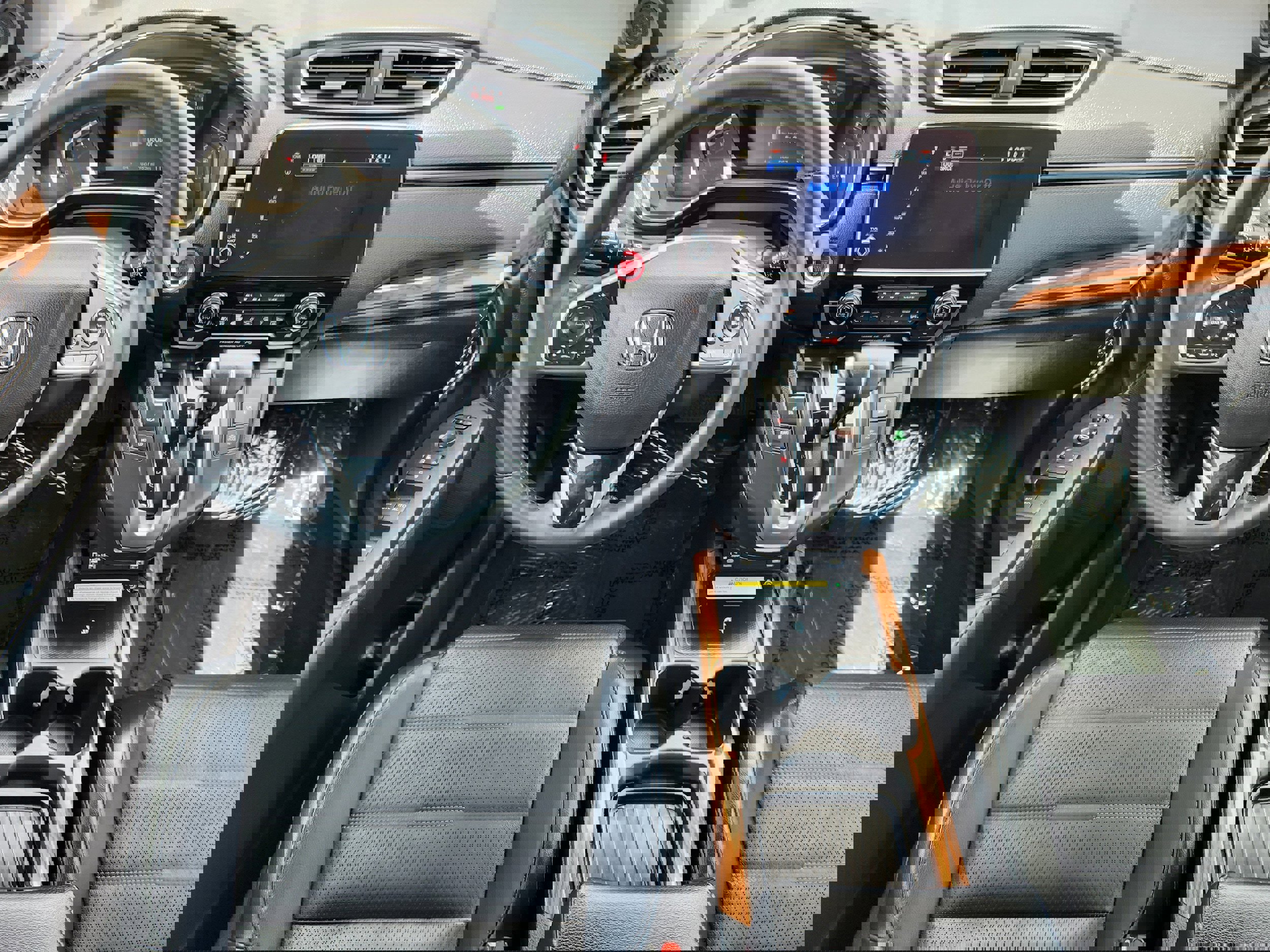 Used 2022 Honda CR-V Touring image 11