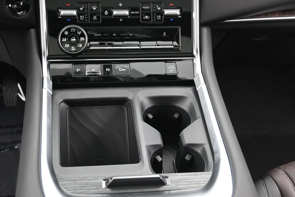 New 2026 Nissan Armada Platinum AWD/4WD image 25