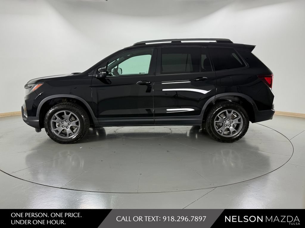 Used 2024 Honda Passport TrailSport image 9