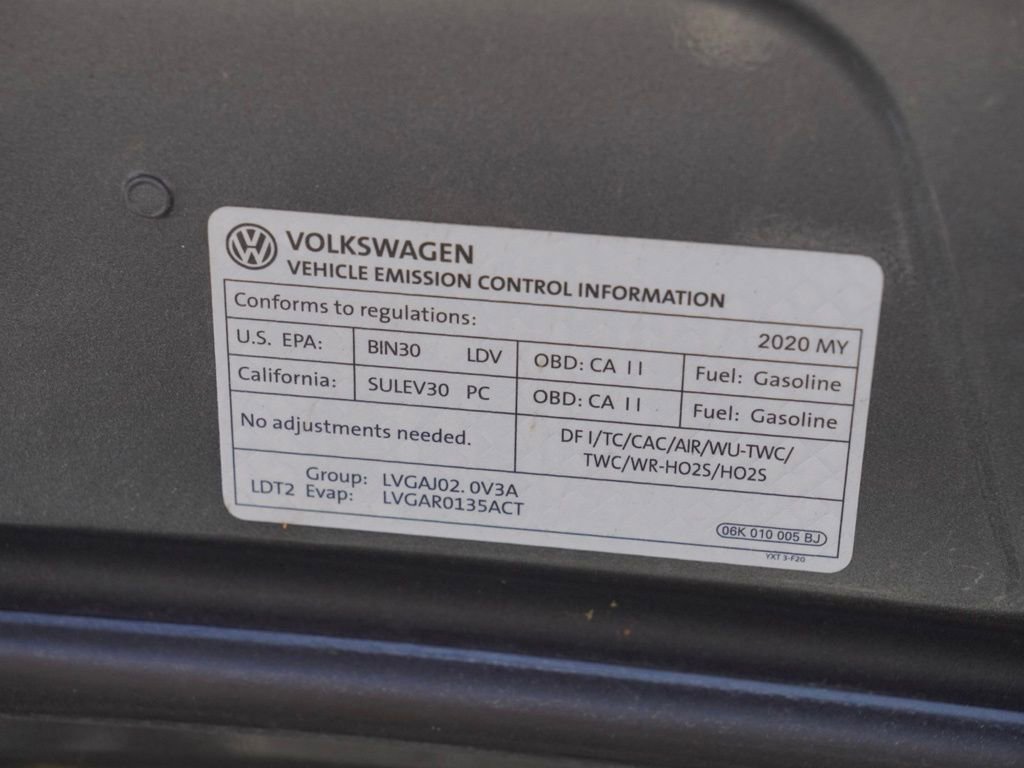 Used 2020 Volkswagen Tiguan SE w/ Panoramic Sunroof Package image 30