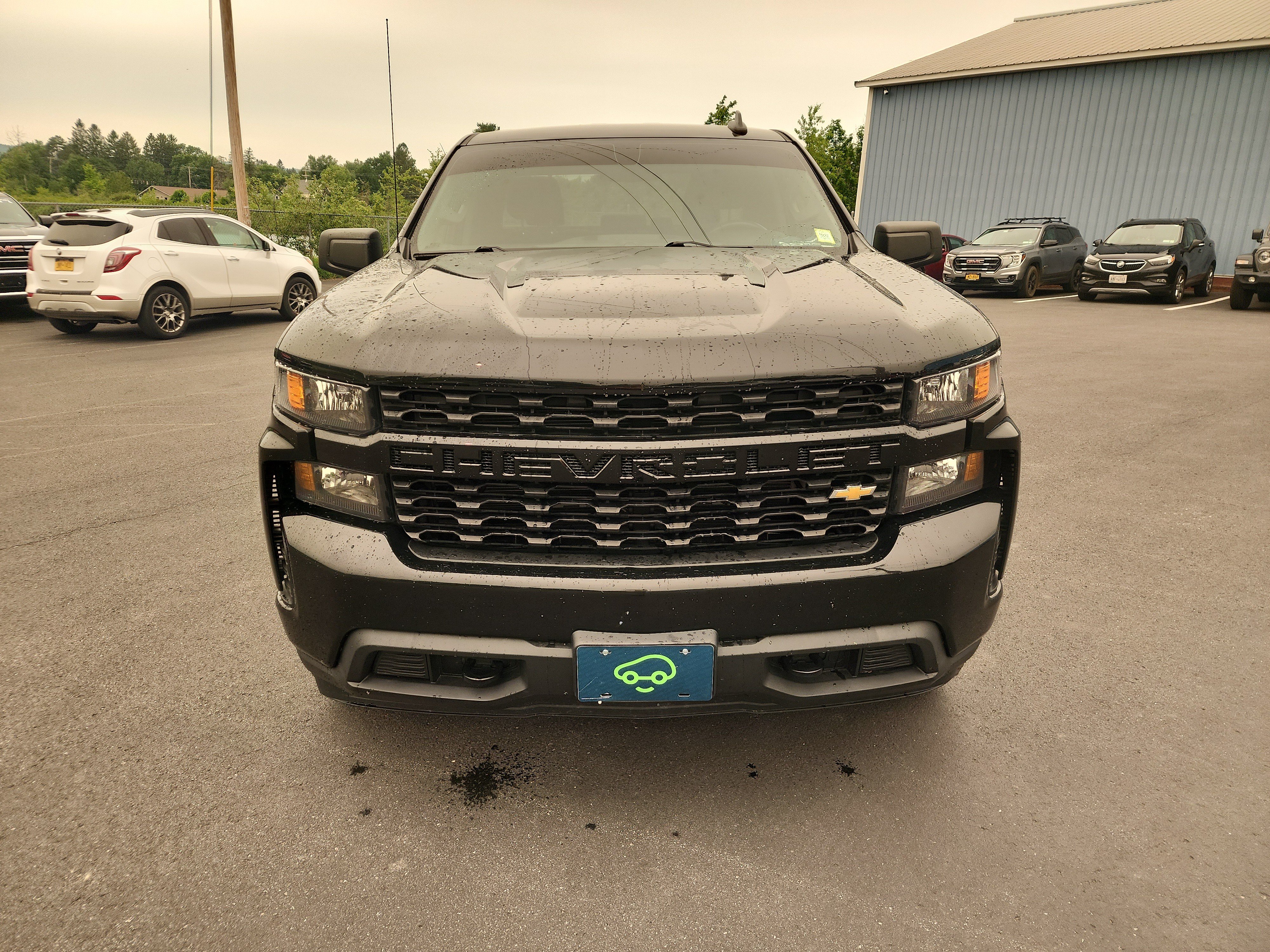 Certified 2022 Chevrolet Silverado 1500 Custom AWD/4WD image 3