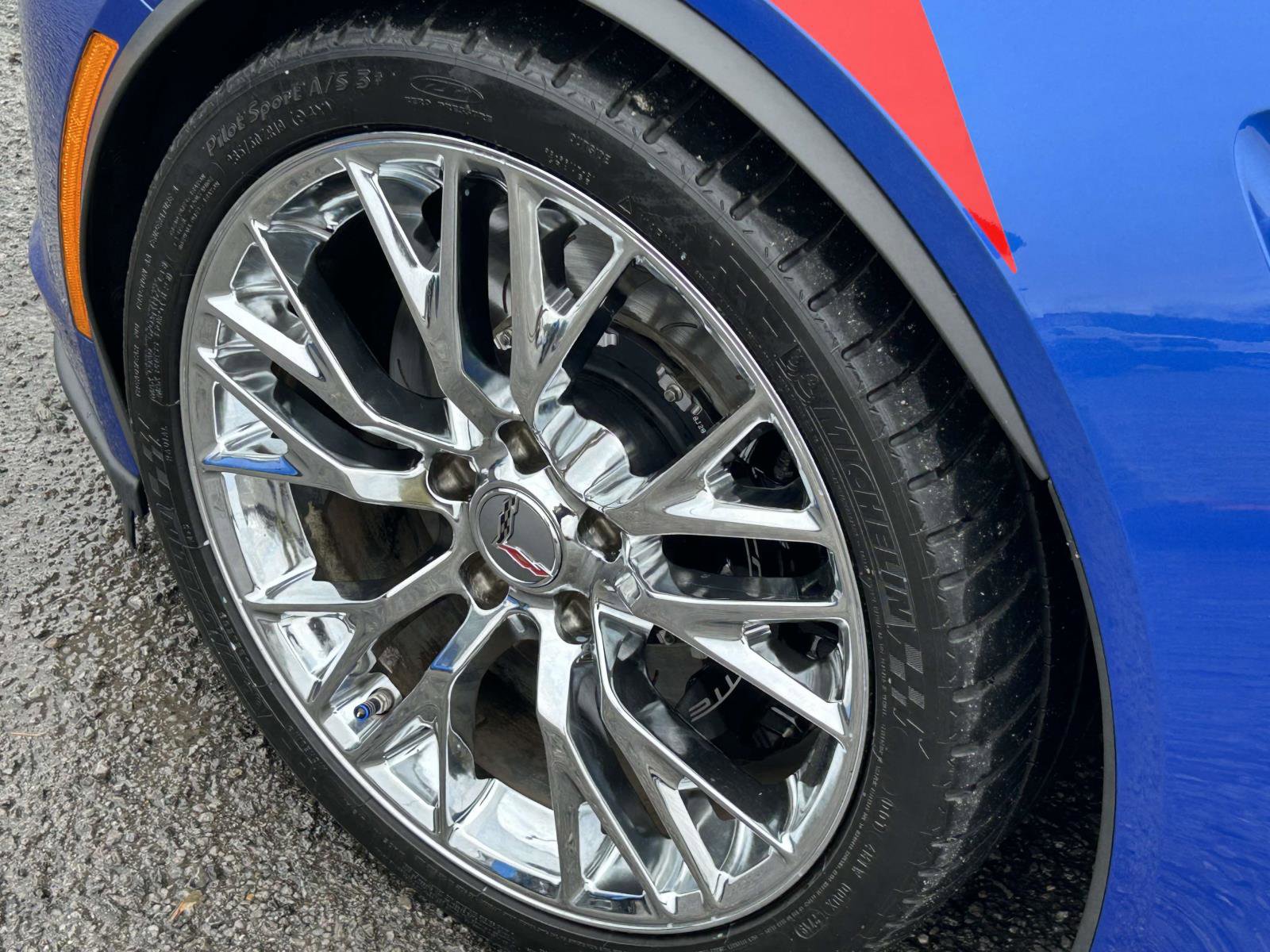 Used 2019 Chevrolet Corvette Grand Sport image 9