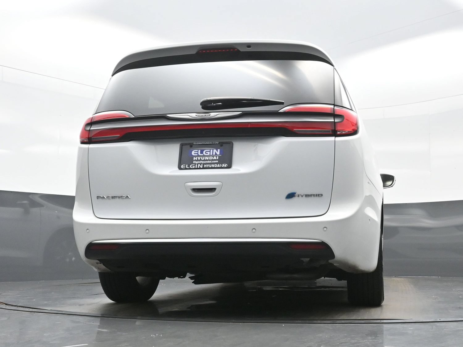 Used 2022 Chrysler Pacifica Pinnacle FWD image 32