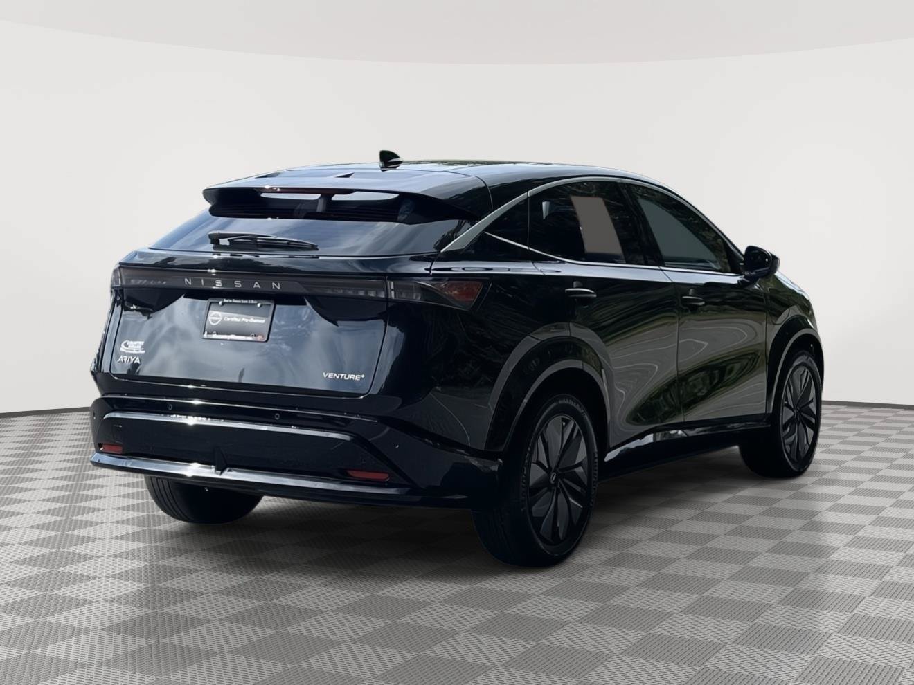 Used 2023 Nissan Ariya FWD image 5
