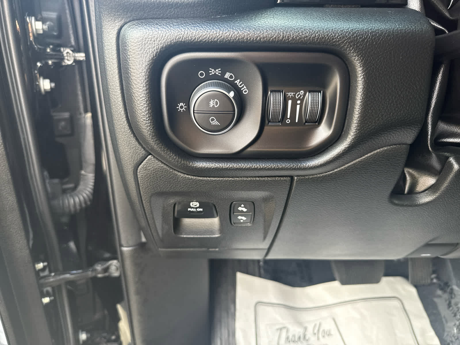 Used 2025 RAM 1500 Laramie w/ Night Edition image 17