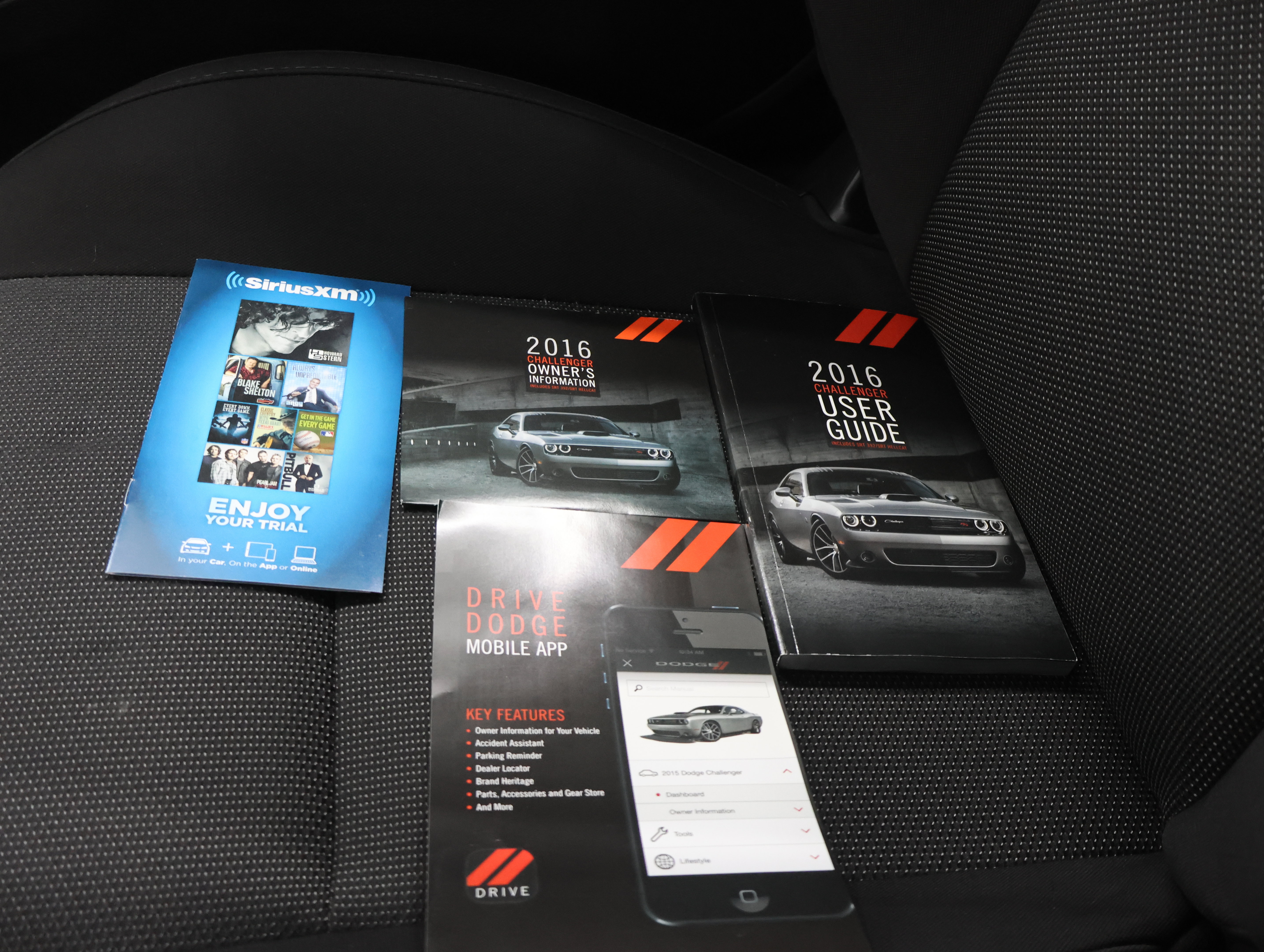 Used 2016 Dodge Challenger R/T Scat Pack RWD image 60