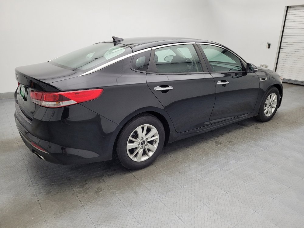 Used 2016 Kia Optima LX image 10