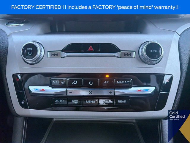 Certified 2023 Ford Explorer XLT w/ Equipment Group 202A AWD/4WD image 38