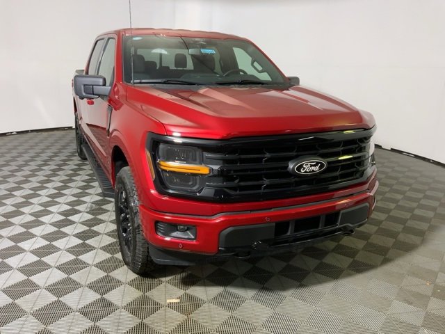 New 2025 Ford F150 XLT w/ Equipment Group 302A MID image 4
