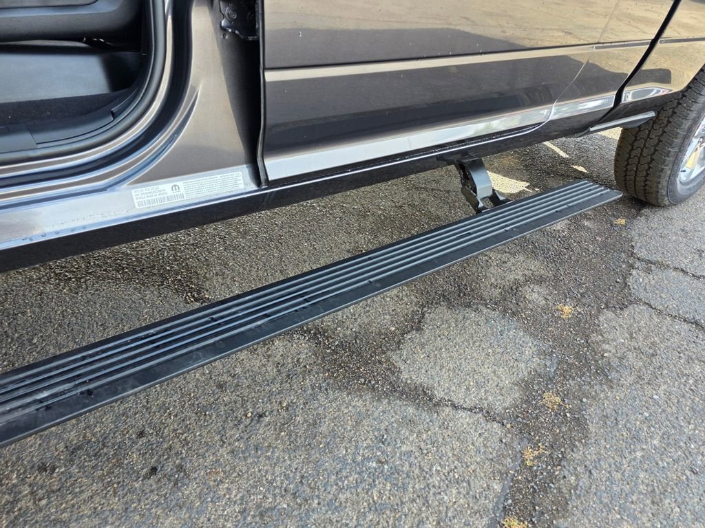 New 2025 RAM 3500 Laramie image 35