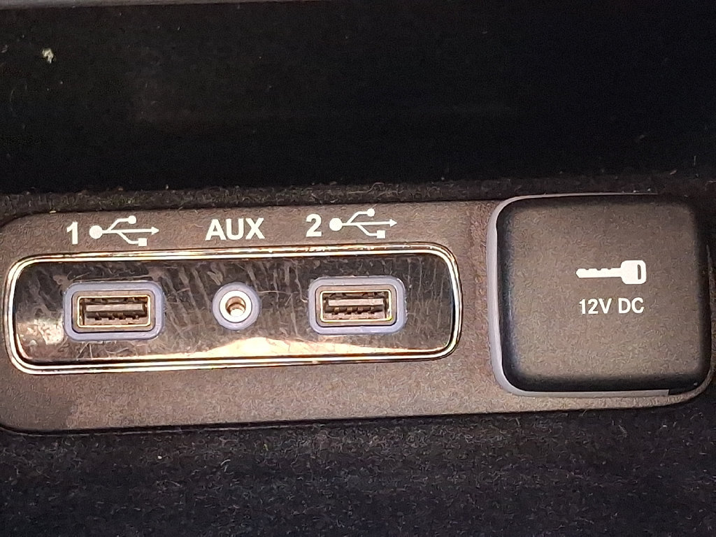 Used 2018 Jeep Grand Cherokee Limited AWD/4WD image 27