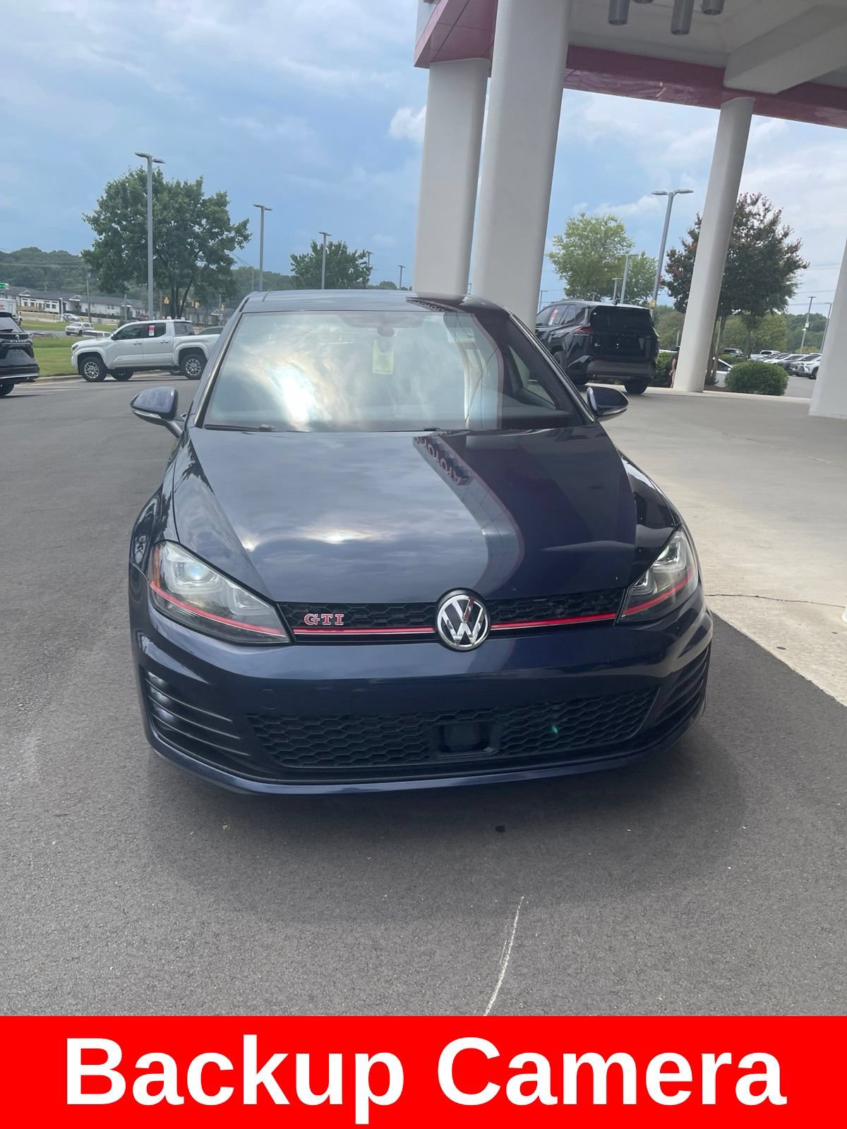 Used 2017 Volkswagen GTI Autobahn FWD image 2