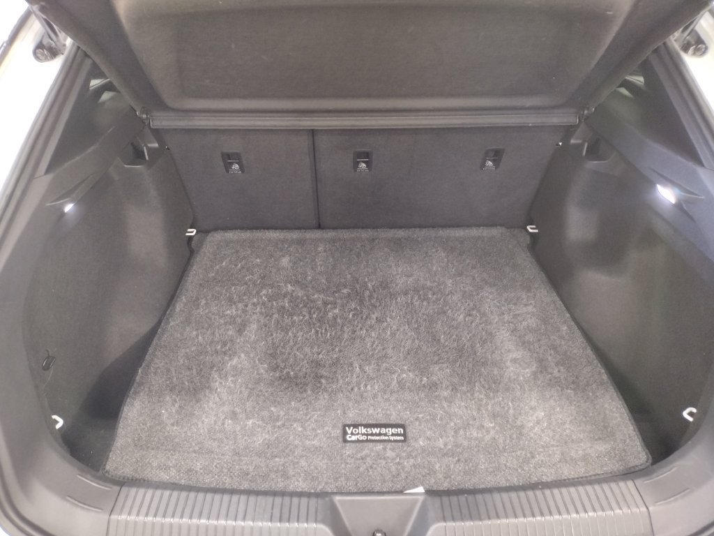 Certified 2023 Volkswagen ID.4 Pro AWD/4WD image 17