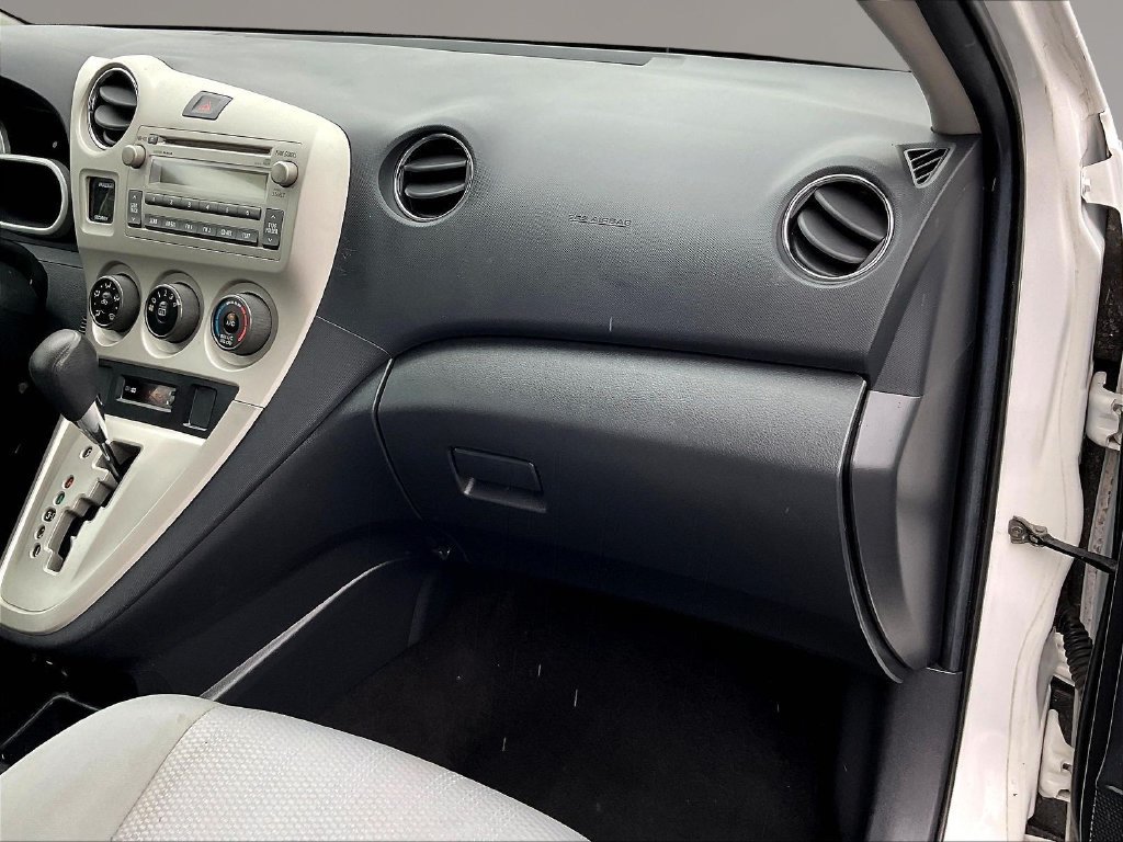 Used 2011 Toyota Matrix FWD image 24