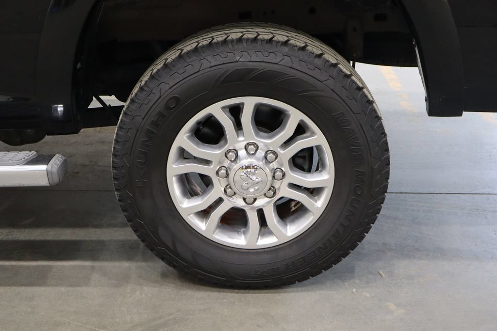 Used 2015 RAM 2500 Laramie AWD/4WD image 39