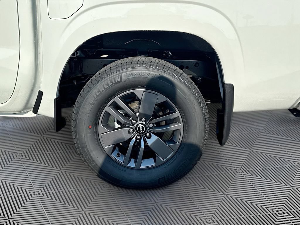 Certified 2025 Nissan Frontier SV AWD/4WD image 27