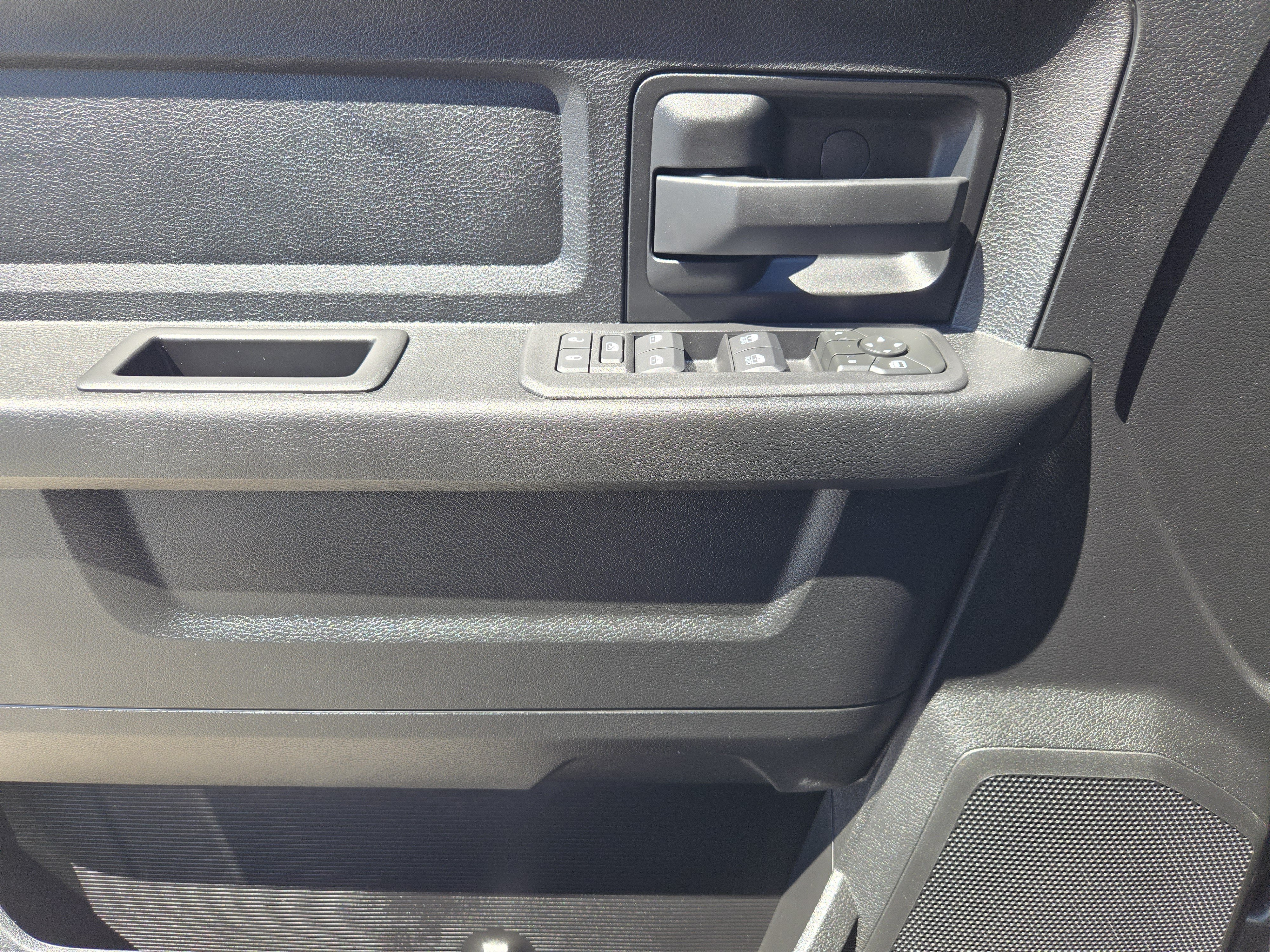 New 2026 RAM 3500 Tradesman AWD/4WD image 19