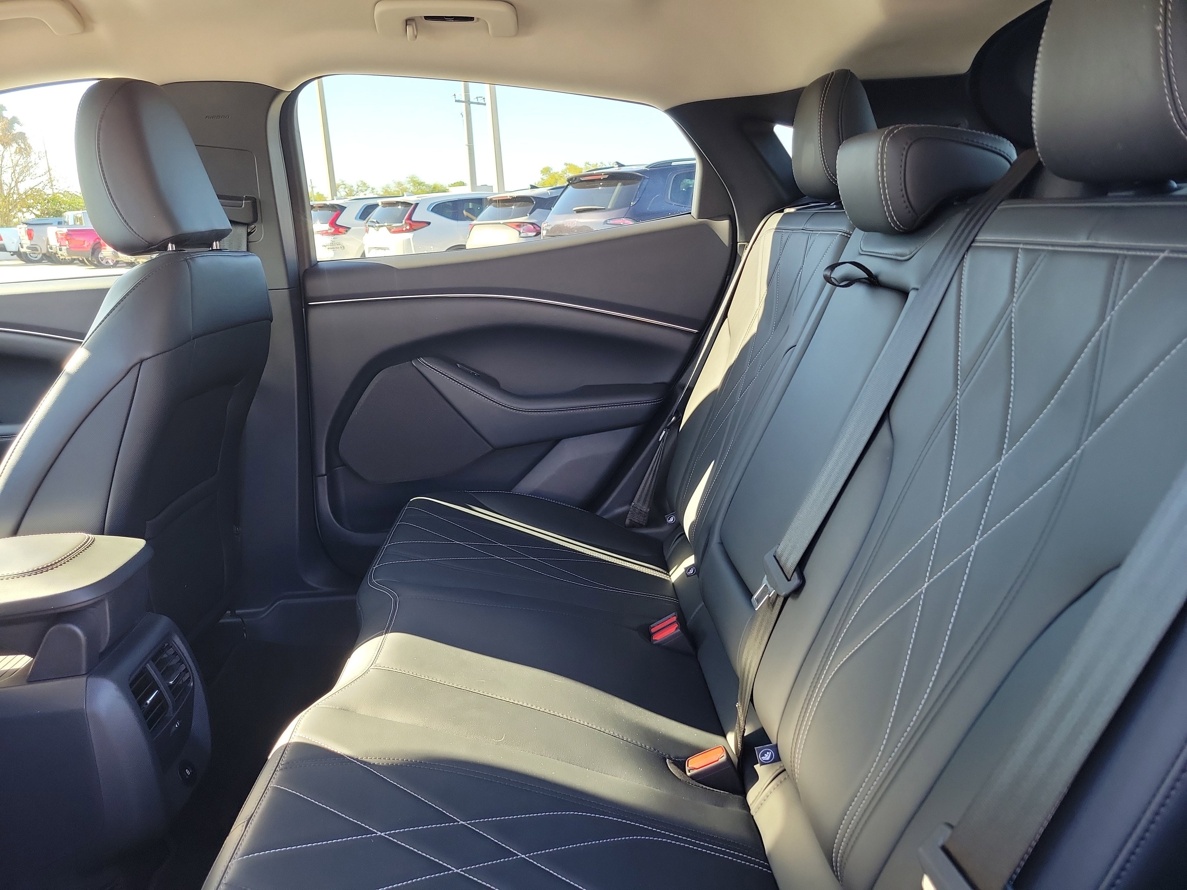 Used 2024 Ford Mustang Mach-E Select image 12