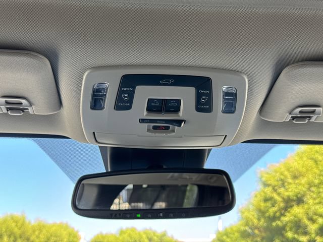 Certified 2025 Toyota Sienna XLE FWD image 25