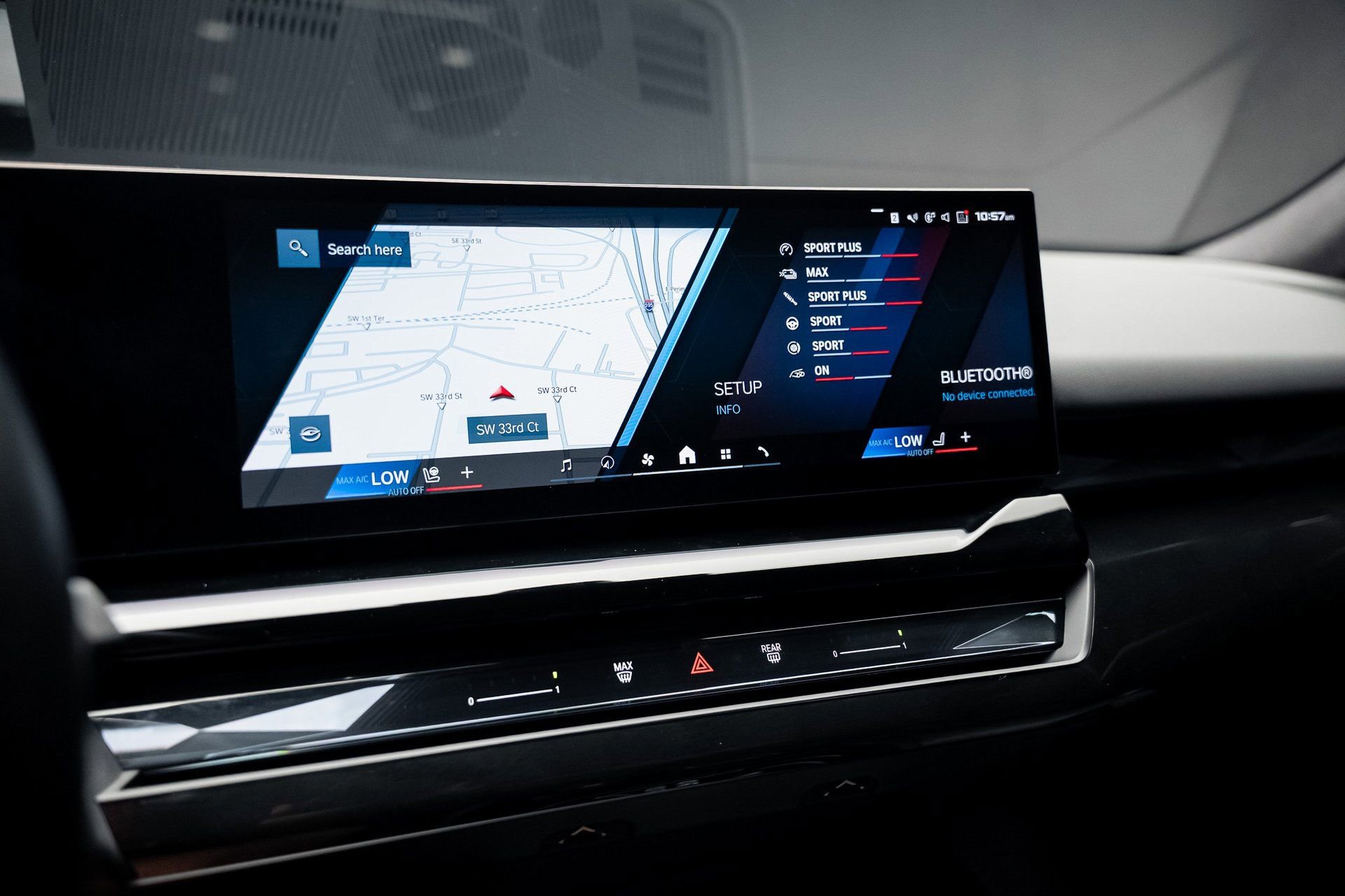 Used 2025 BMW M5 w/ Carbon Package image 53