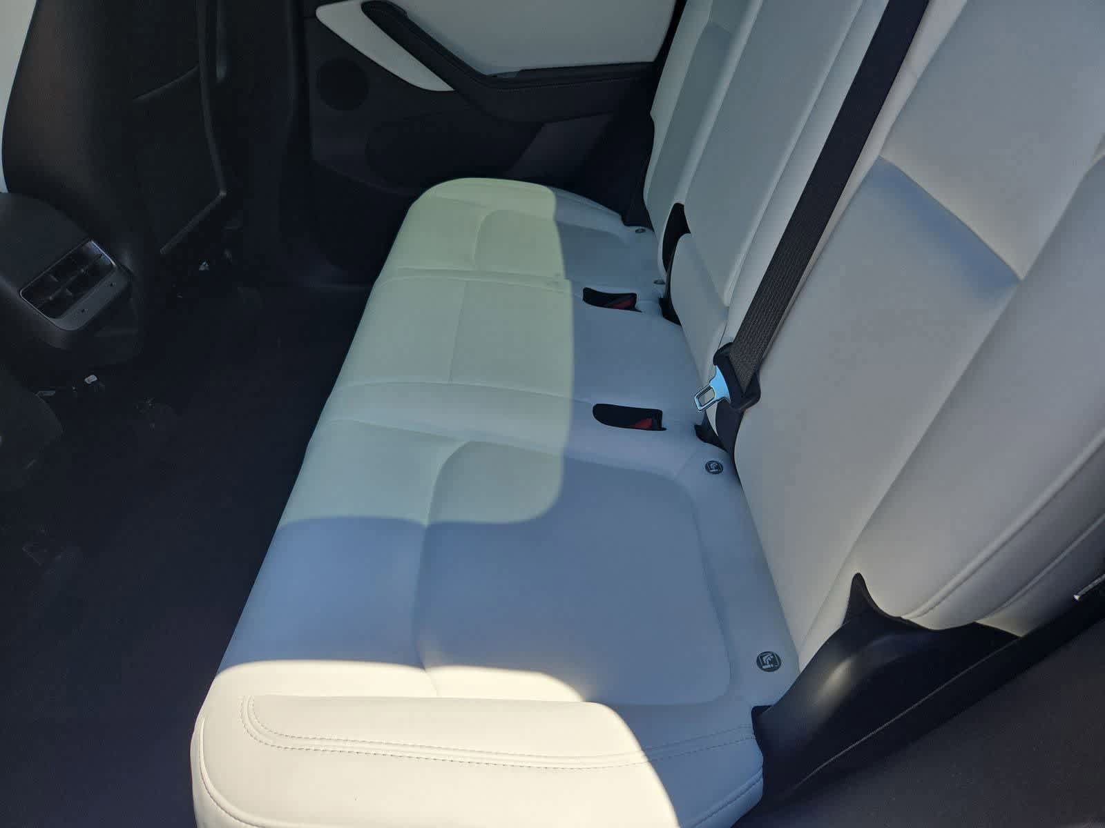 Used 2020 Tesla Model Y Long Range AWD/4WD image 17