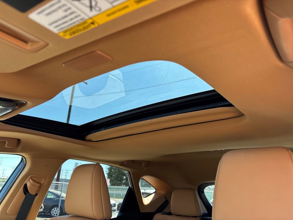 Used 2025 Lexus NX 350 AWD w/ Cold Area Package image 10