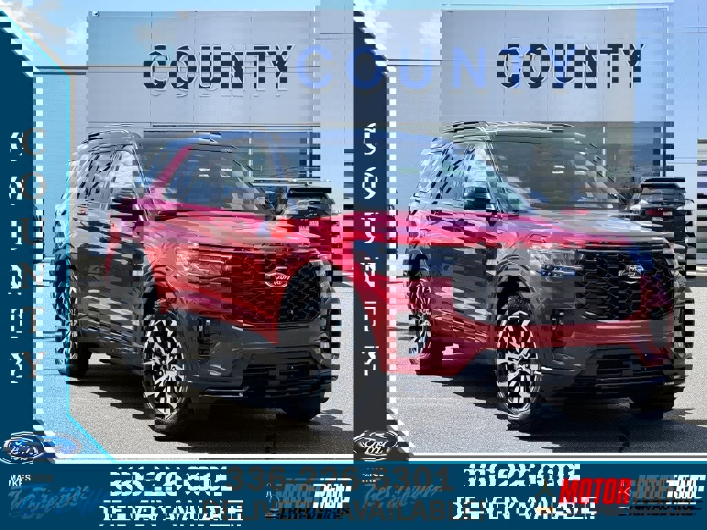 New 2025 Ford Explorer ST-Line w/ Premium Package