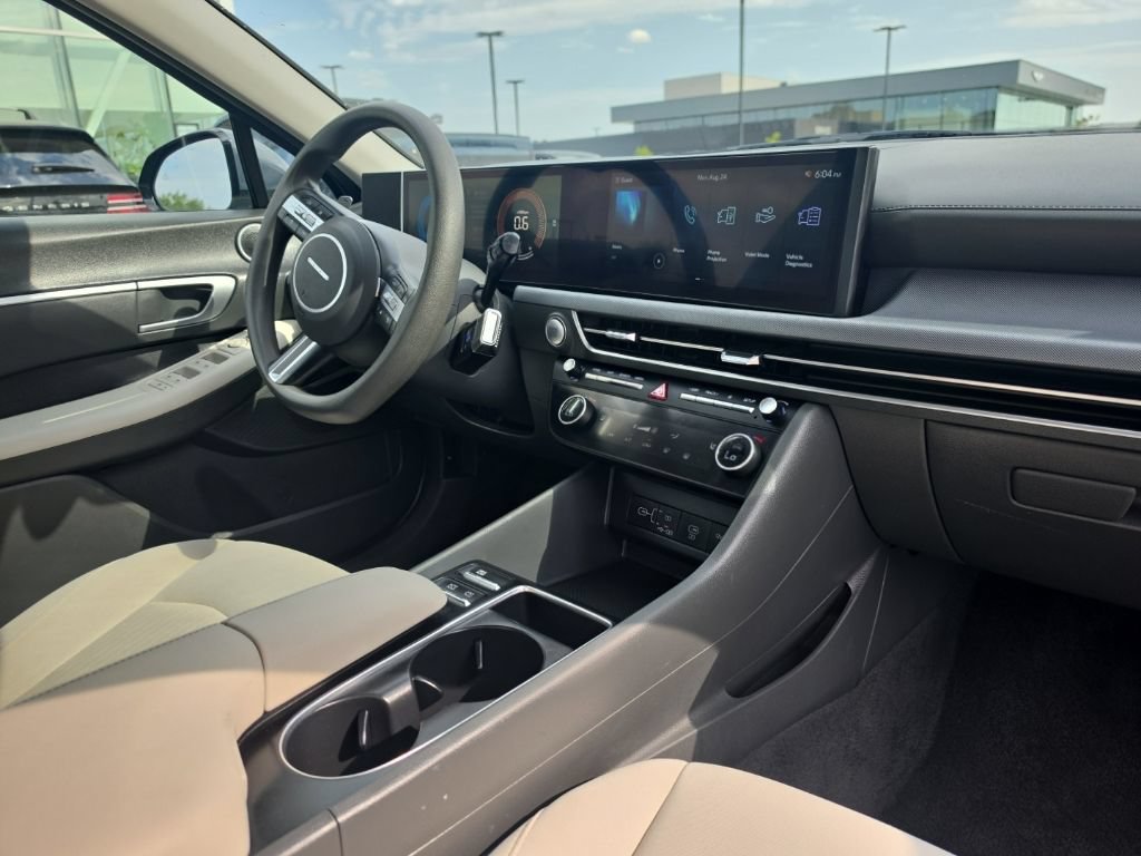 Certified 2025 Hyundai Sonata SEL FWD image 8
