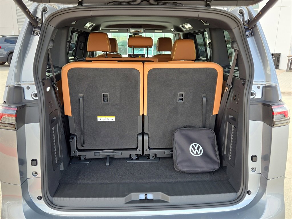 New 2025 Volkswagen ID. Buzz Pro S image 15